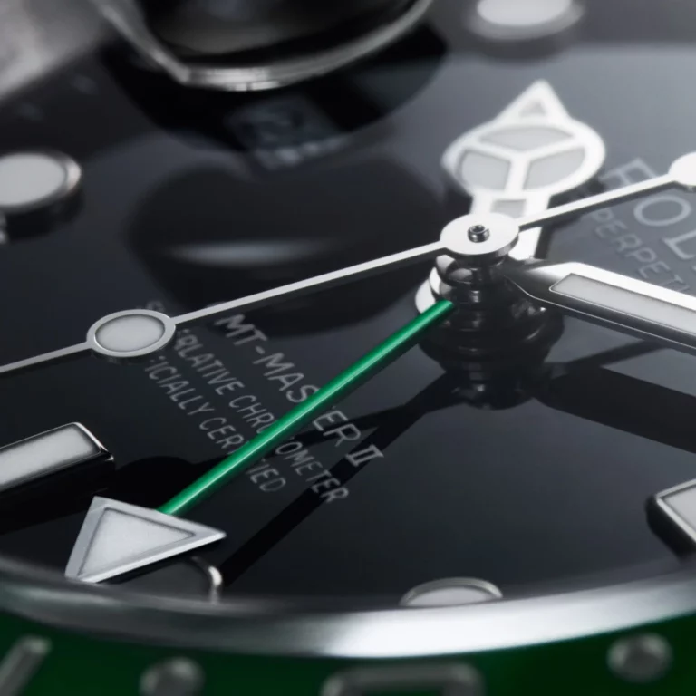GMT master II - La montre Cosmopolite Checkerboard Component 1 Desktop