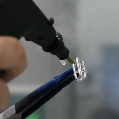 Guide complet pour l'entretien de bijoux : nos conseils pour un éclat durable