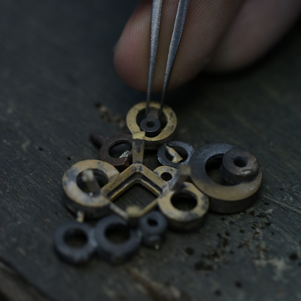 Les tendances en joaillerie en 2025 - Art déco