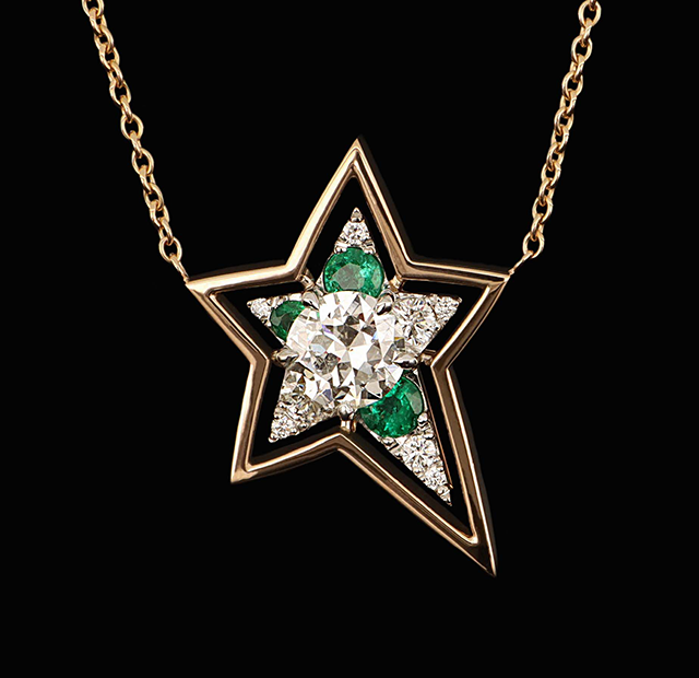 Émeraude et diamants : Les pierres précieuses vertes : le vert à l’honneur à l’occasion de la Saint-Patrick.