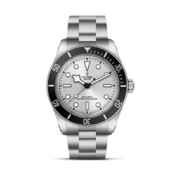 Tudor Black Bay 68 lunette noire cadran argenté m7943A1A0NU-0001