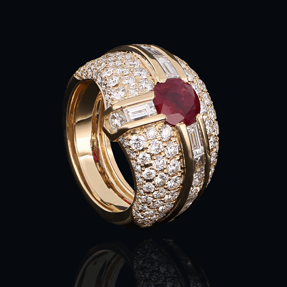 Bague en or rose, diamants blancs et rubis