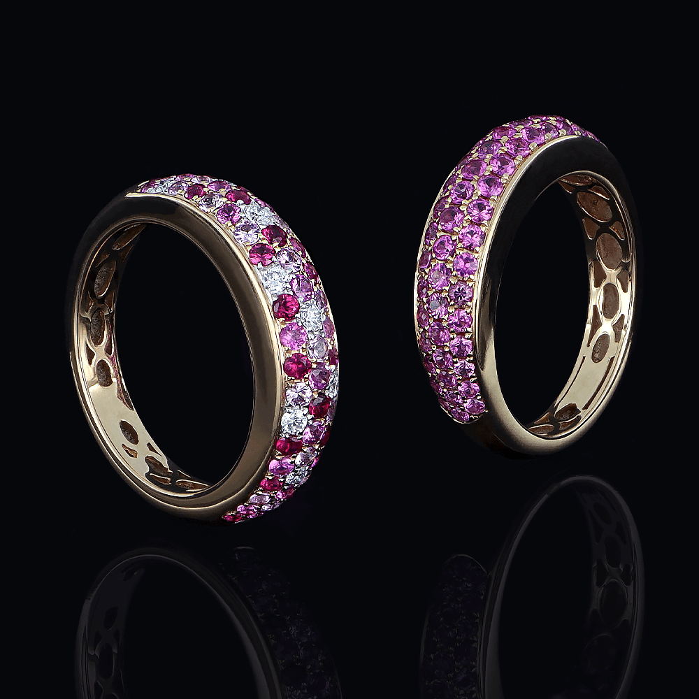 Bagues en or rose, diamants blancs et saphirs roses