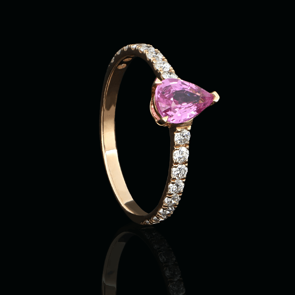 Solitaire or jaune, diamant blanc et saphir rose